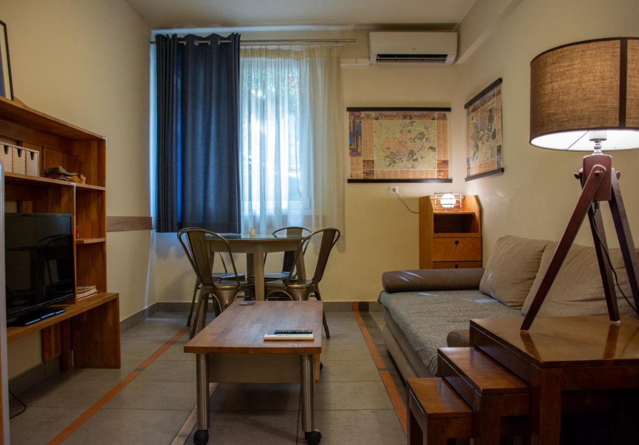 Handcrafted Unique Flat, 200M From The Acropolis Athen Exterior foto